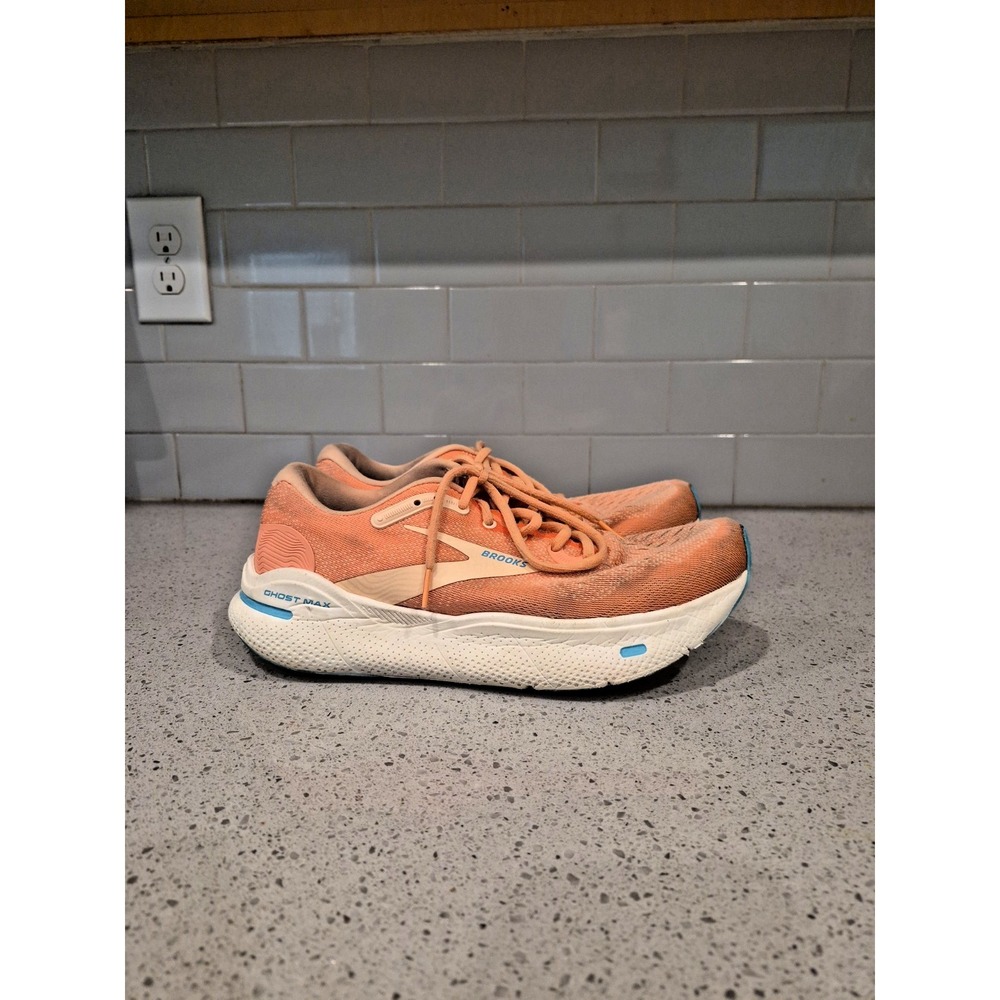 Brooks Ghost Max Womens Size 10 B Orange White Running Shoes Sneakers - Picture 2 of 10